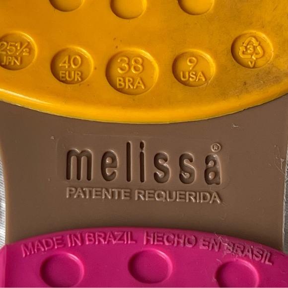 Melissa Dance Hits Shoes. Jelly Shoes. Pre-owned. Very good condition. - Picture 3 of 3